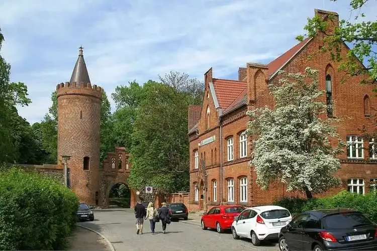 MILF Sextreffen Neubrandenburg