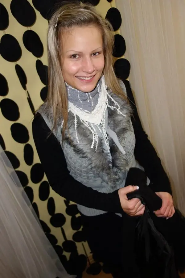 Kristina (Gymnastiklehrerin) will es im Hotel